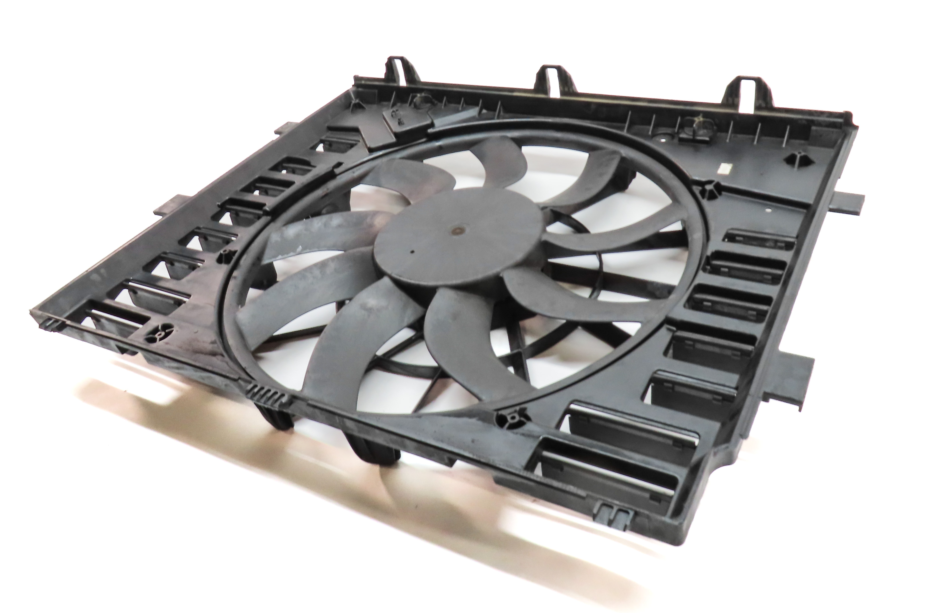 2011-2018 PORSCHE CAYENNE (958) 3.6L ENGINE RADIATOR COOLING FAN ASSEMBLY — exact item pictured